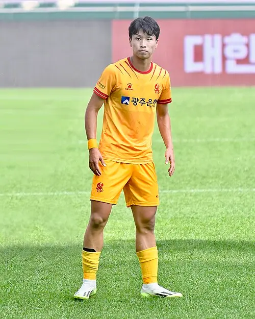 엄지성