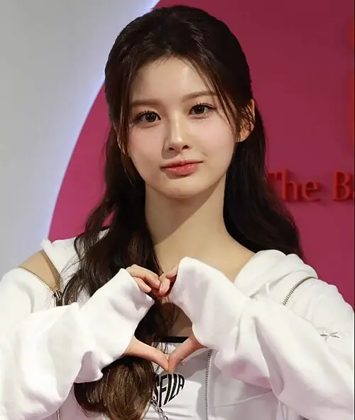 Sullyoon