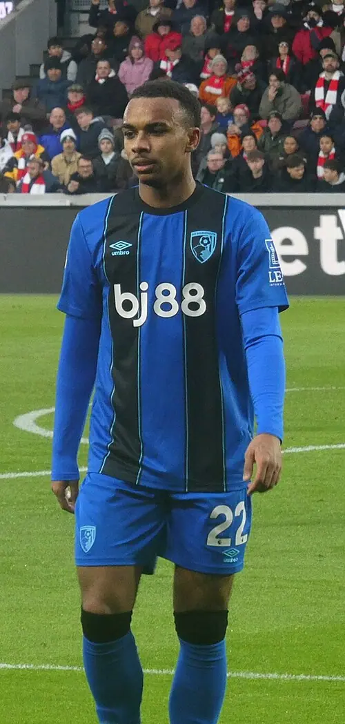 Éli Junior Kroupi