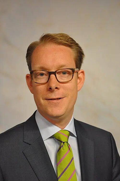 Tobias Billström
