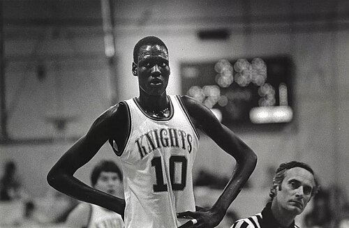 Manute Bol