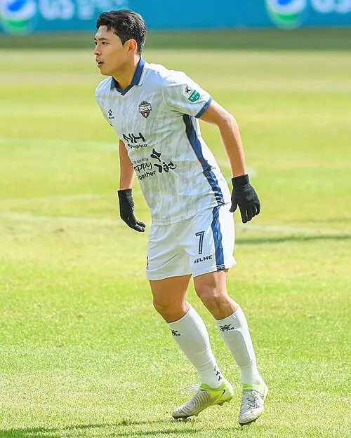 Kim Seung-sub