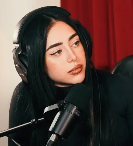Nicki Nicole