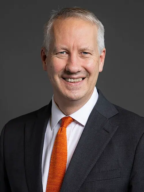 Gideon Amos