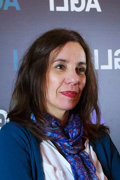 Heloísa Apolónia